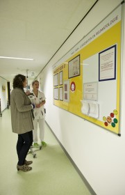 Jeroen Bosch voorbeeld bord in de gang