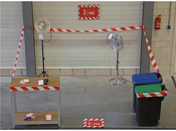 Complete set red tag zone lint in gebruik