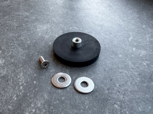 Potmagneet-bout-moer-43mm